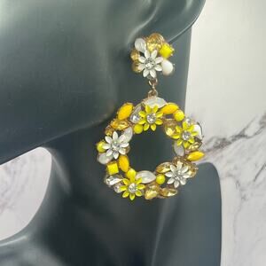 1980s large drop hoop daisy earrings with rhinestones